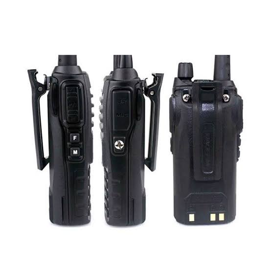 Talkcomm Black UV-82 Walkie Talkie with Earphone (Pack of 1)