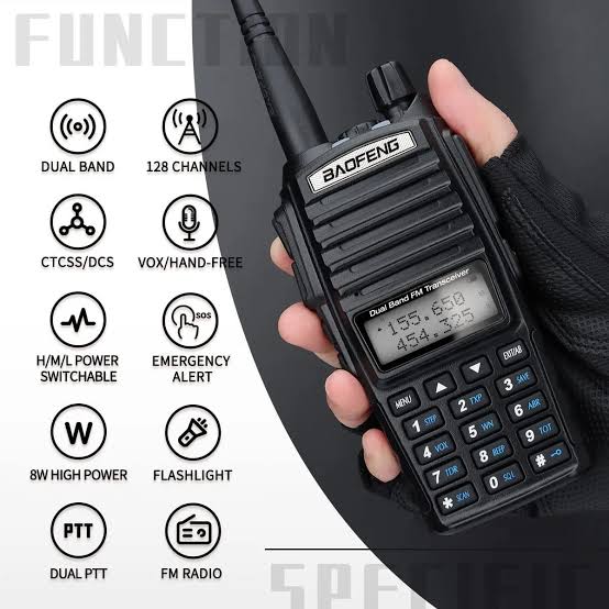 Talkcomm Black UV-82 Walkie Talkie with Earphone (Pack of 1)